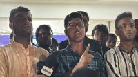 পশু জবাই নিষিদ্ধের প্রতিবাদে জকসুর বিক্ষোভ