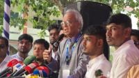 দুর্গোৎসবে বিএনপির নেতাকর্মীরা প্রহরীর দায়িত্ব পালন করবে: রিজভী
