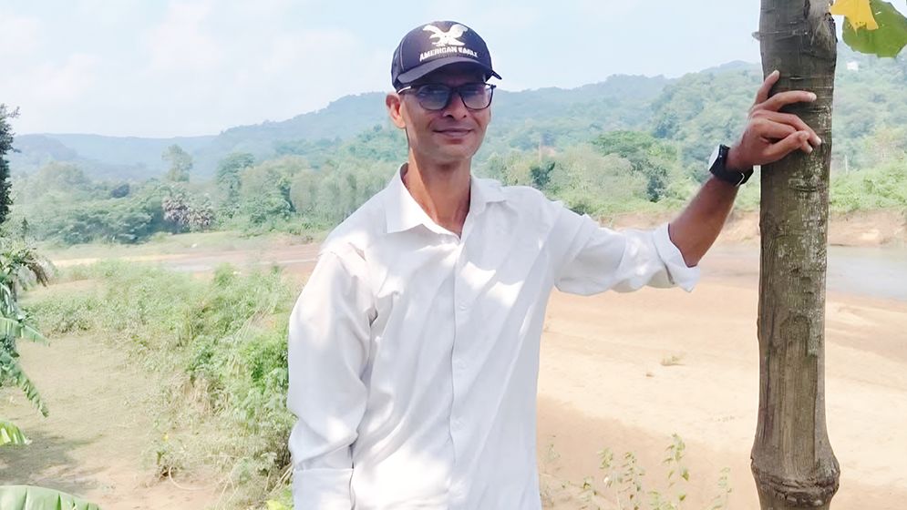 আগে হামলা, এবার হত্যা: সাংবাদিক লুৎফুজ্জামানকে কেন টার্গেট?