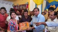 হিন্দু সম্প্রদায় কোনো দলের দাসত্ব করে না: মীর শাহে আলম