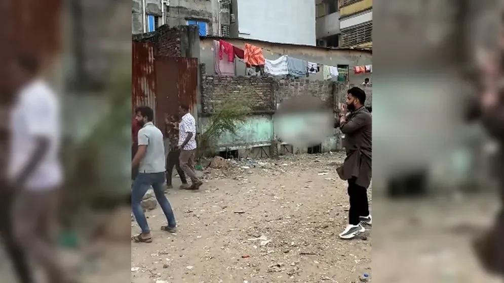 অস্ত্র হাতে মাদকের আস্তানায় অভিযান, যা বললেন ইশরাক