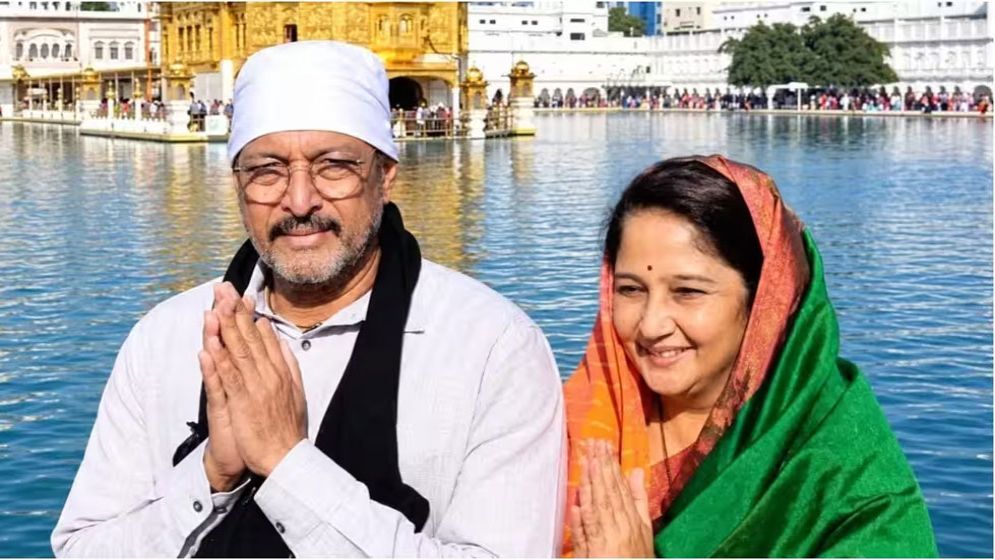 বিবাহিত হয়েও ৩৫ বছর আলাদা, মুখ খুললেন ছেলে