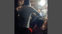 জেলেদের চাল বিতরণ নিয়ে ছাত্রদলের দুই পক্ষের হট্টগোল, কার্যক্রম বন্ধ