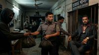 ‘পুলিশে ধরার একদিনের মধ্যে ছাড়া পাইতে হুনছি, খরচ হইছে ৩০ লাখ’