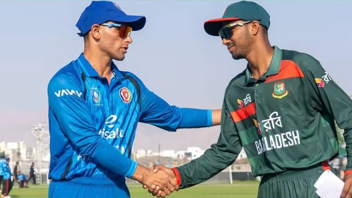 রেকর্ড গড়া ম্যাচে রুদ্ধশ্বাস লড়াই