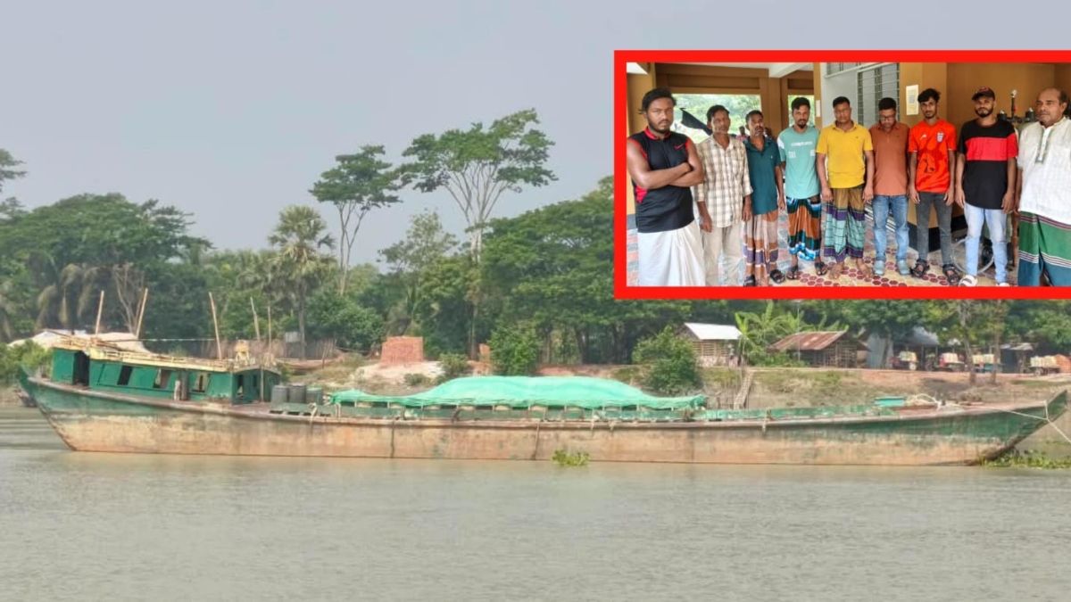 সুন্দরবনে ২৩০ টন বিদেশি কয়লাবোঝাই বাল্কহেড আটক, গ্রেফতার ৯