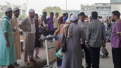টিকিট আছে ফ্লাইট নেই