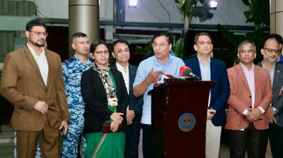 ১৫–২০ মিনিটেই লাগেজ পাচ্ছেন যাত্রীরা, সেবায় সন্তুষ্ট বিমানমন্ত্রী