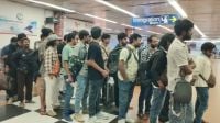 কম্বোডিয়ার বন্দিদশা থেকে মুক্ত ৩০ বাংলাদেশি দেশে