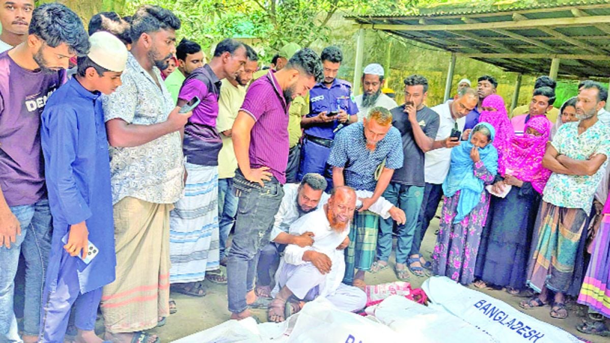 ঘুম থেকে চিরঘুমে ১২ প্রাণ