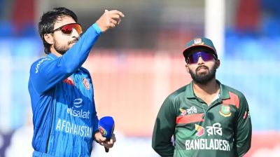 অঘোষিত ‘ফাইনালে’ টস জিতে ব্যাটিংয়ে বাংলাদেশ