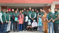 যেভাবে উত্তরপ্রদেশের দুই নারী শুটারদের কাছে অস্ত্র সরবরাহ করেন?