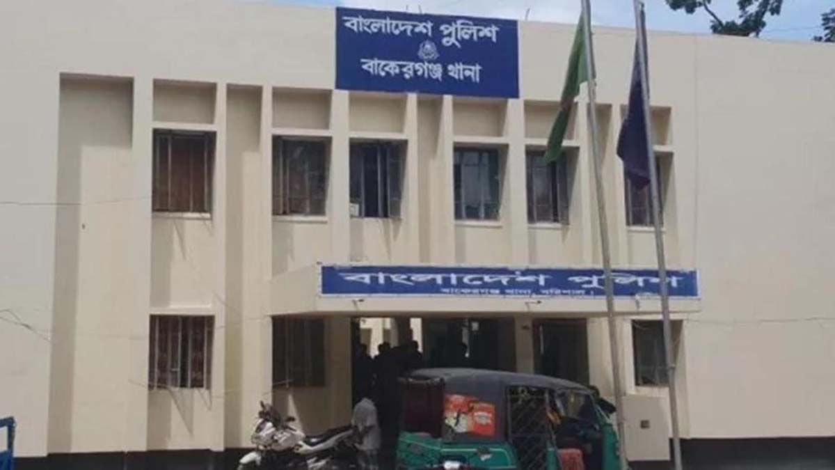 দুই অটোরিকশার চাপায় বৃদ্ধ নিহত