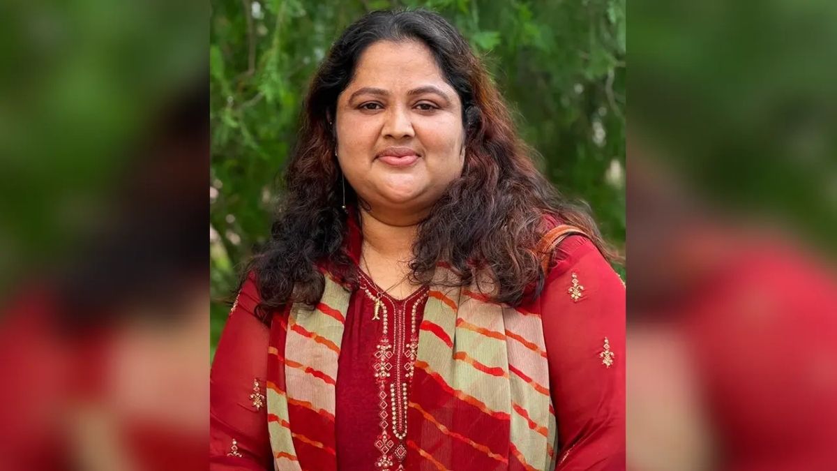 দলীয় পদ থেকে অব্যাহতি চেয়ে মহিলা দল নেত্রীর আবেদন