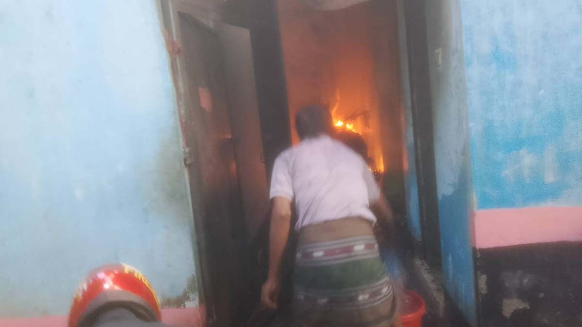 গাজীপুরে আগুনে দগ্ধ একই পরিবারের ৪ জন