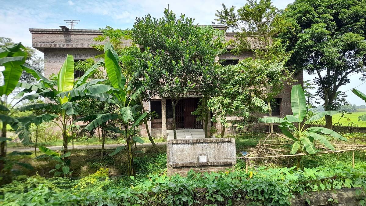 সপ্তাহে ৫ দিনই ঝুলে তালা, ব্যাহত চিকিৎসাসেবা