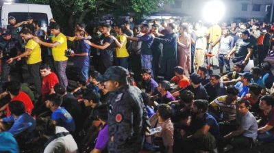 মালয়েশিয়ায় ধরপাকড়, আতঙ্কে প্রবাসীরা