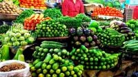 বাজারে ভরা শীতের সবজি, স্বস্তি নেই দামে
