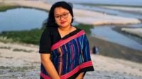 ‘এভাবে নীরবে একরাশ অভিমান নিয়ে চলে গেলা!’