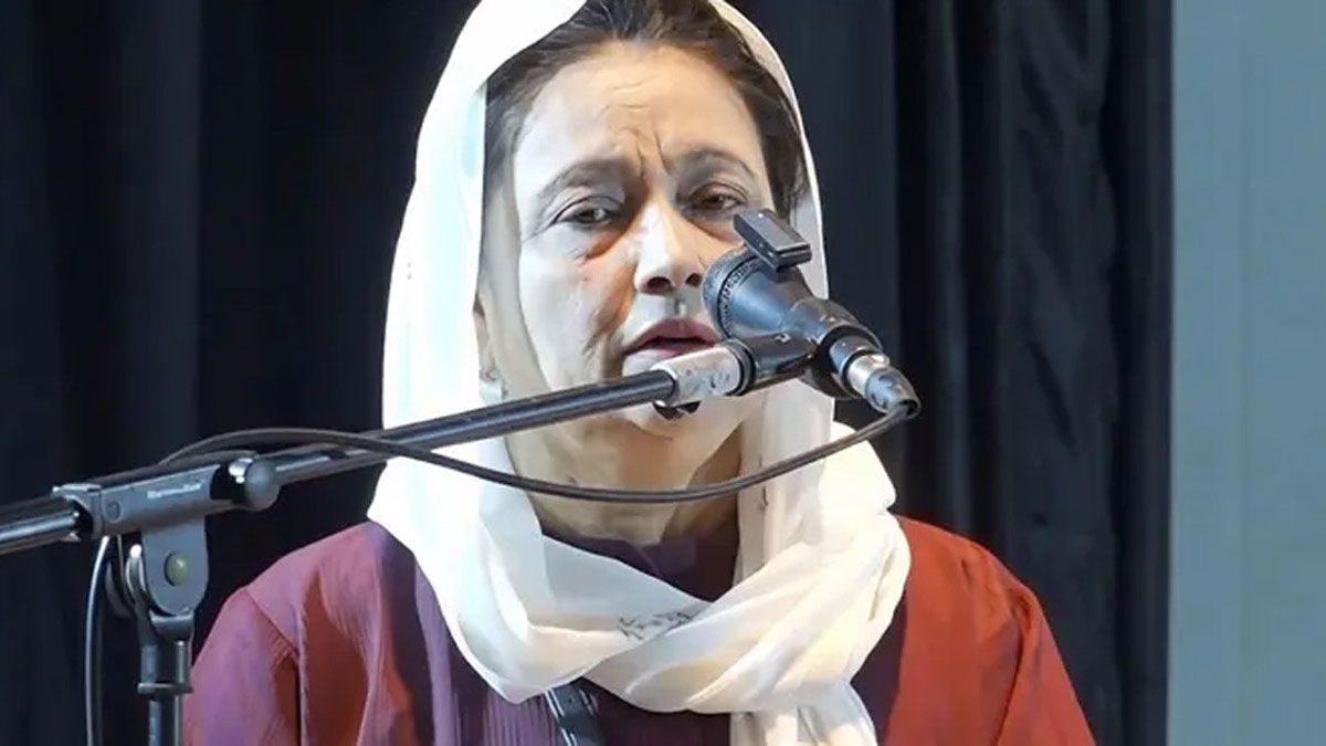 প্রেমিকের সঙ্গে থাকার সুযোগ দিলে হোটেল কর্তৃপক্ষের বিরুদ্ধে ব্যবস্থা