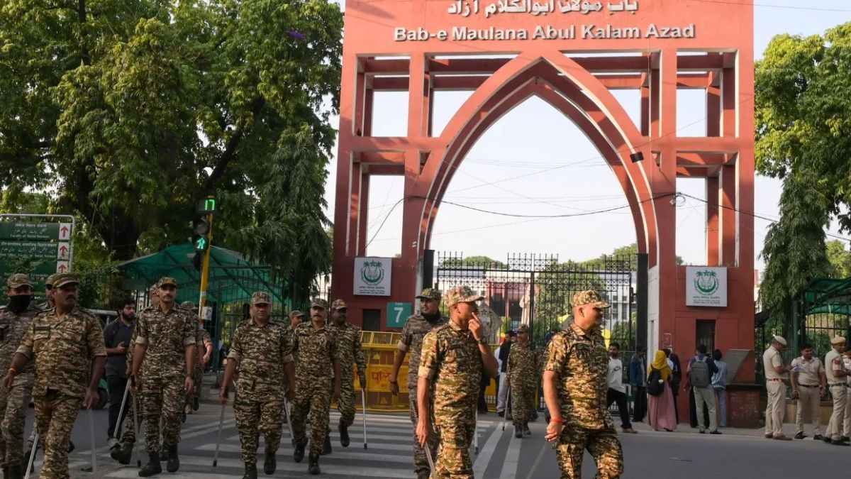 ভারতের জামিয়া বিশ্ববিদ্যালয়ের বিক্ষোভে ‘ফ্রি কাশ্মীর’ স্লোগানের অভিযোগ