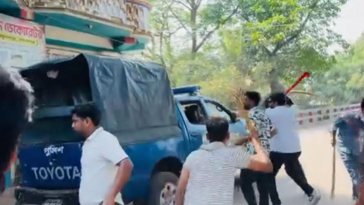 গোপালগঞ্জে নিষিদ্ধ যুবলীগ-ছাত্রলীগের হামলা, এসআইসহ ৩ পুলিশ আহত