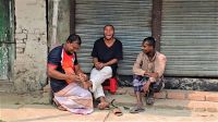 স্ত্রী অনুপ্রেরণা, পাগলদের সেবক কাজল যেন মানবতার ফেরেশতা