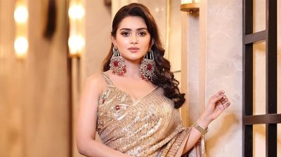 সহসাই হচ্ছে না তিশার অভিষেক