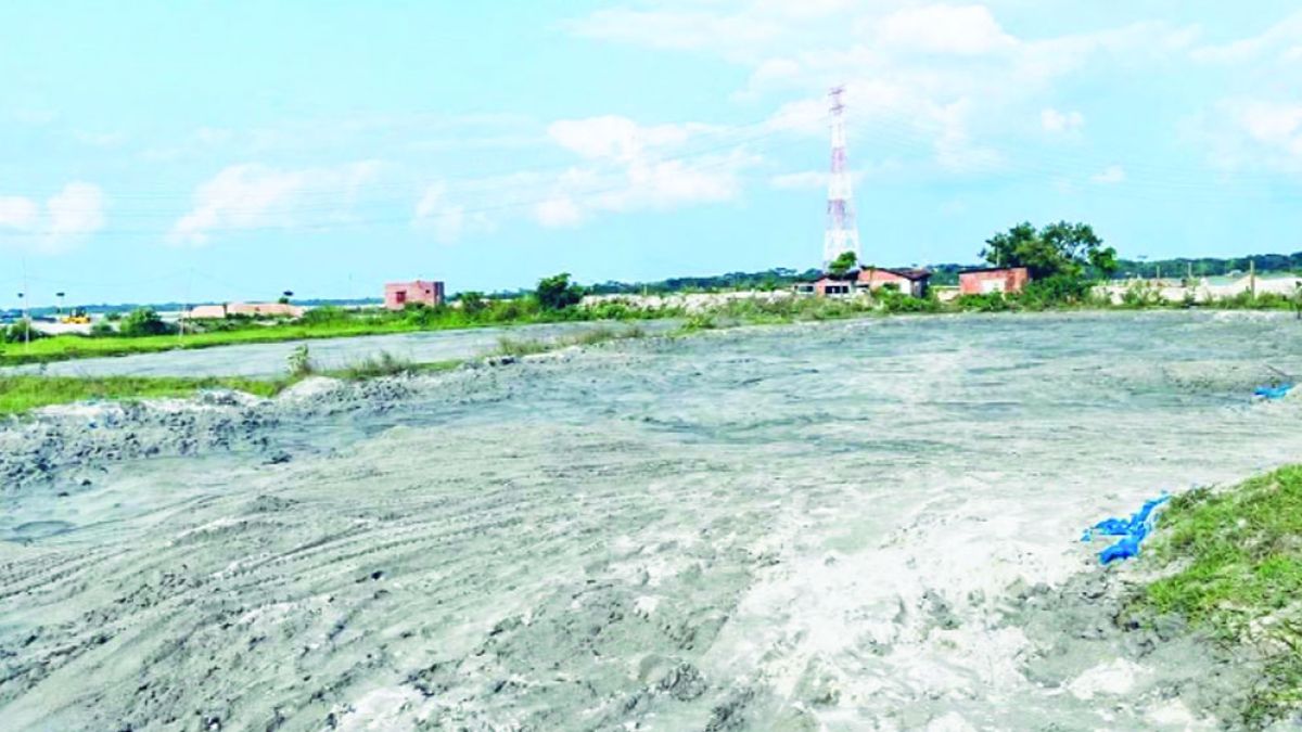বরিশালে নজরুল স্মৃতিকেন্দ্র আটকে আছে নকশায়