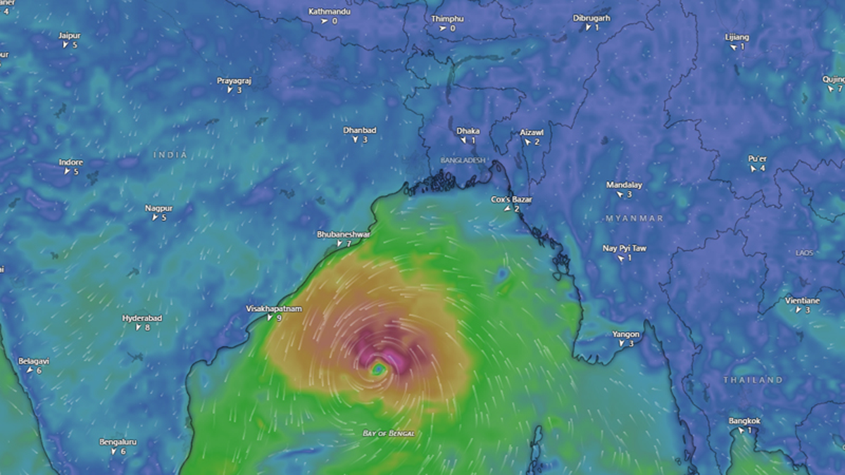 পায়রা বন্দর থেকে ৭৫৫ কিমি দূরে ঘূর্ণিঝড় অর্ণব, কখন ও কোথায় আঘাত হানতে পারে