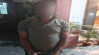 শিল্পকলা একাডেমির সামনে ককটেল বিস্ফোরণ: প্রধান আসামি গ্রেফতার