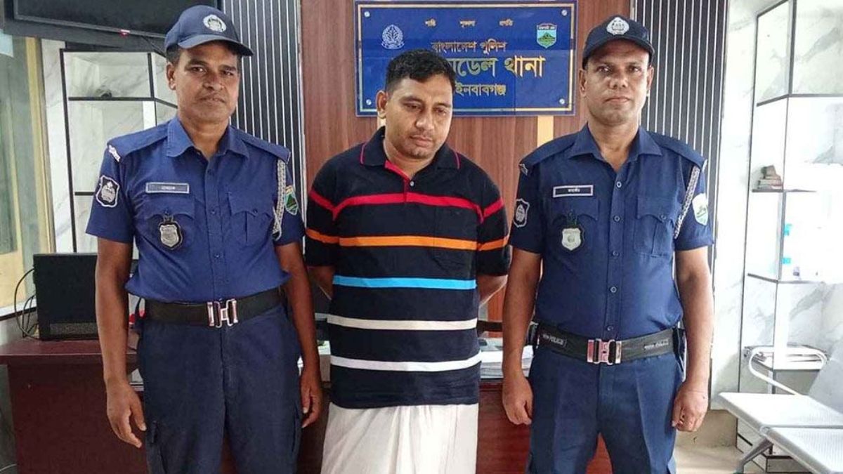 ২৪ ব্যাংক হিসাবে ১৪ কোটি টাকা লেনদেন