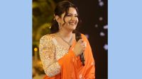 পরীমনির জন্য বিমানে করে  শিউলি ফুল, রহস্যের জবাব দিলেন নায়িকা