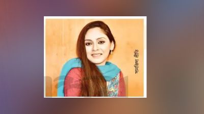 মঞ্চে ব্যস্ত প্রীতি
