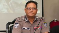 অতিরিক্ত ডিআইজির বাড়িতে অভিযান নিয়ে ১০১ নাগরিকের বিবৃতি, যা বললেন আইজিপি