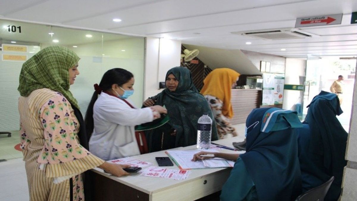 স্তন ক্যানসার সচেতনতায় আলোক হেলথকেয়ার অ্যান্ড হাসপাতালের বিশেষ উদ্যোগ