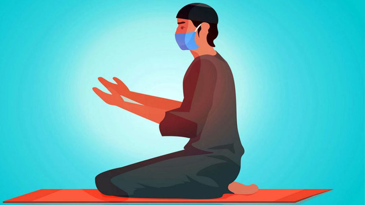 হাতা গুটিয়ে নামাজ পড়া কি জায়েজ?