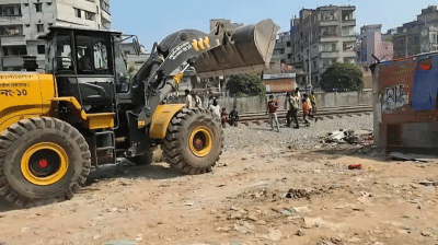 ইশরাকের হানা দেওয়া সেই মাদকের আস্তানা গুঁড়িয়ে দিল পুলিশ