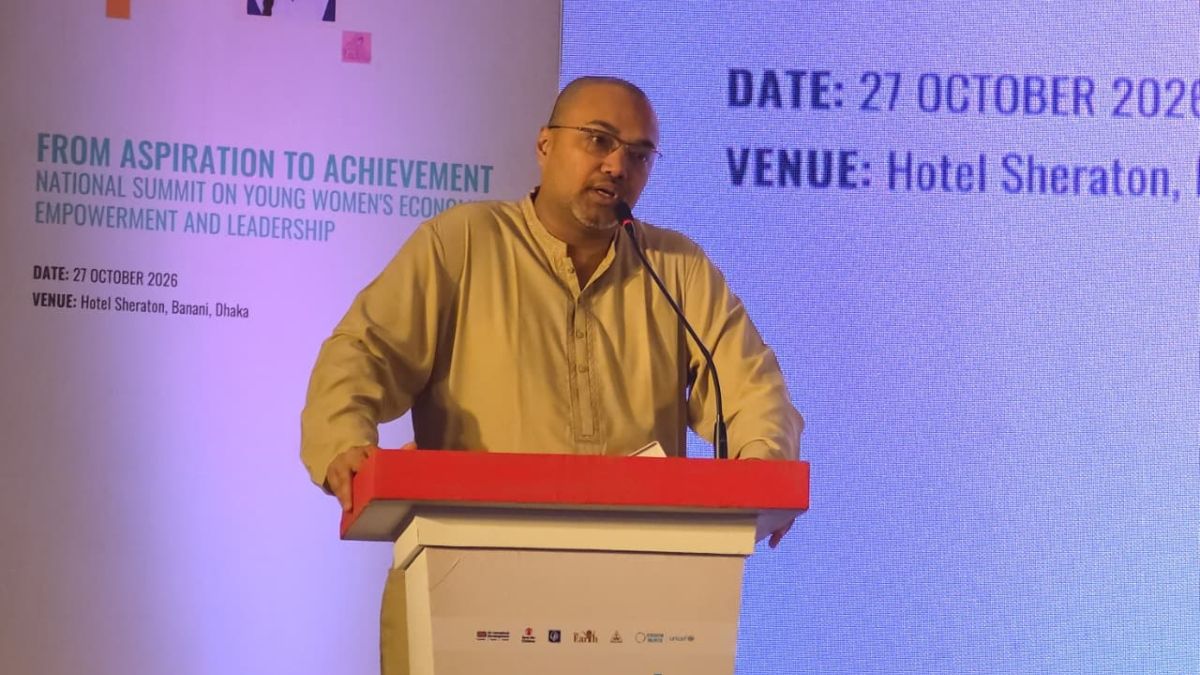 নারীর সচ্ছলতা ও স্বনির্ভরতাকে অগ্রাধিকার দিচ্ছে সরকার: মাহদী আমিন