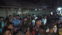 চুল কাটার টাকা চাওয়ায় সেলুন ব্যবসায়ীকে হত্যা