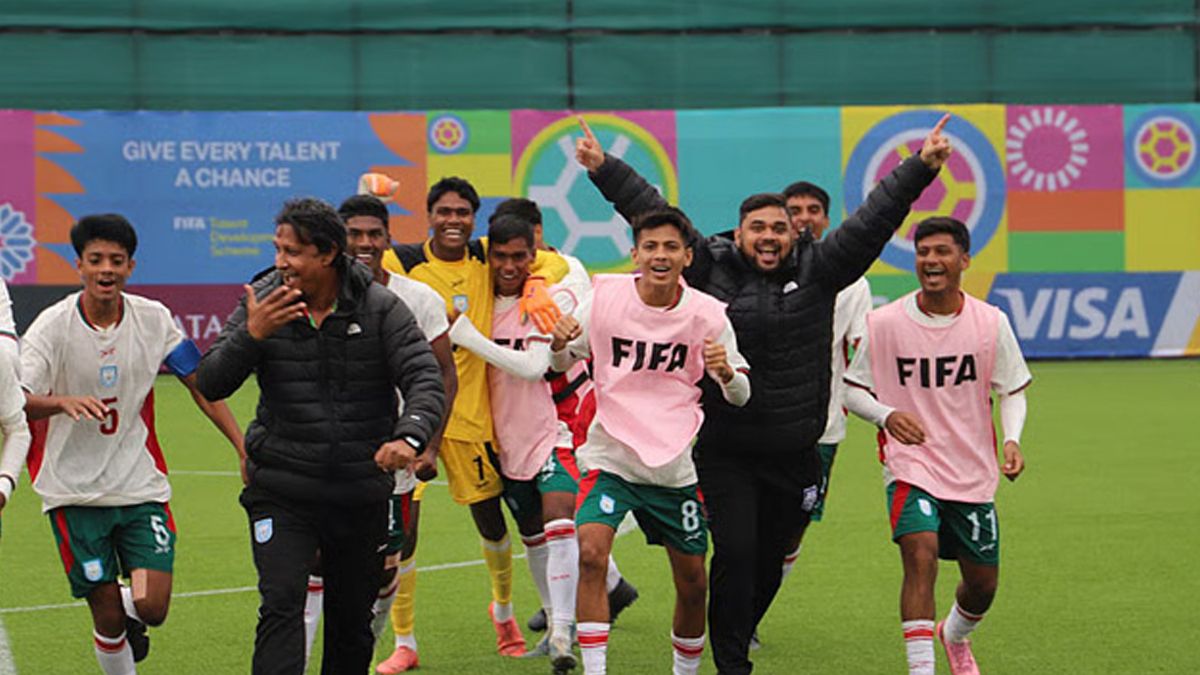 ফিফা অনূর্ধ্ব-১৫ বিশ্বকাপের শেষ ষোলোতে বাংলাদেশ