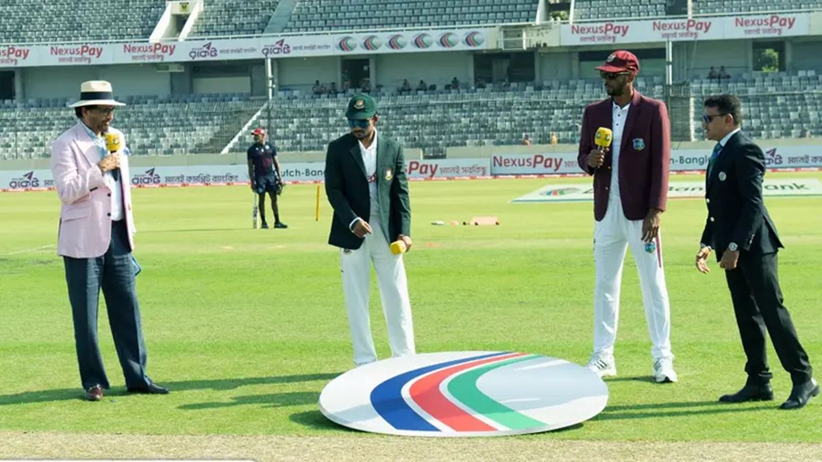 টসে জিতে ব্যাটিংয়ে বাংলাদেশ