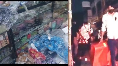 ছাত্রদল নেতা শাকিলের জানাজার পর এমপিপুত্রের ঘনিষ্ট প্রবাসীর শপিংমলে ভাঙচুর-লুটপাট