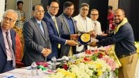 বয়সের বাধা পেরিয়ে শিক্ষার সুযোগ তৈরি করছে বাউবি: শিক্ষামন্ত্রী