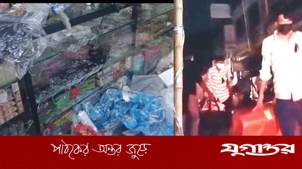 ছাত্রদল নেতা শাকিলের জানাজার পর এমপিপুত্রের ঘনিষ্ট প্রবাসীর শপিংমলে ভাঙচুর-লুটপাট