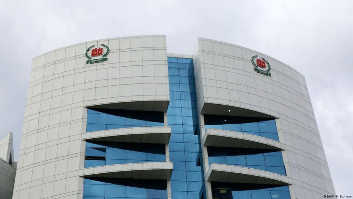 তিন লাখ কপি ছাপার পর ধরা পড়ল গুরুতর ত্রুটি