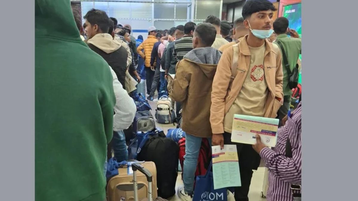লিবিয়া থেকে ফিরিয়ে আনা হলো আরও ১৭২ বাংলাদেশিকে