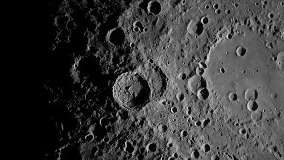 যুক্তরাষ্ট্র-রাশিয়া-চীন কেন চাঁদে পারমাণবিক চুল্লি বসানোর লড়াইয়ে নেমেছে?