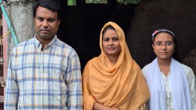 ১৪ বছর বিরতির পর পড়াশোনায় ফিরে এইচএসসিতে জিপিএ-৫ পেলেন রীতি