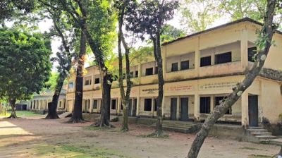 রাজারহাটের ৩ কলেজে পাশ করেনি কেউ